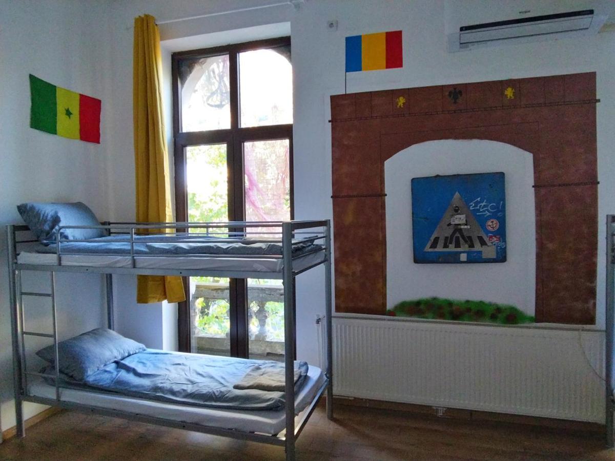 Bucuresti Bucuresti Hostel Екстериор снимка